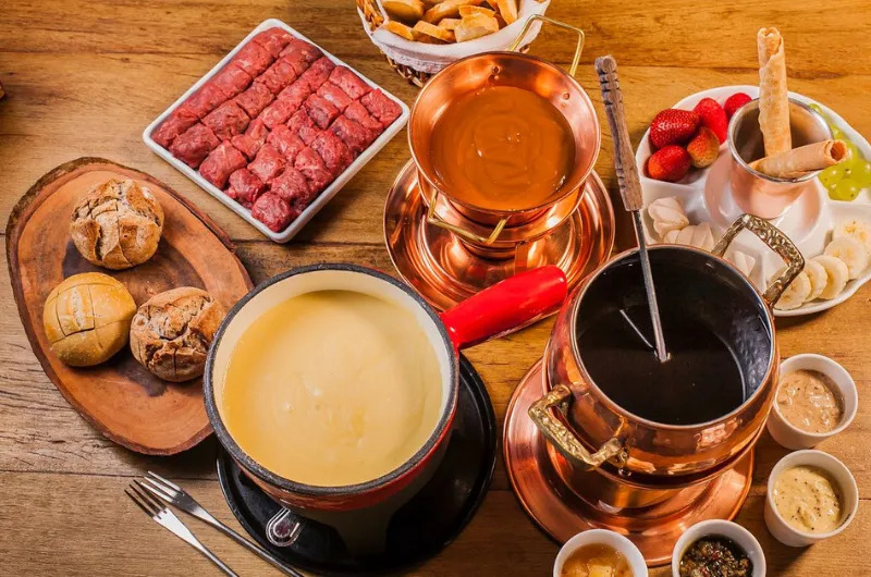 Rodízio Tradicional de Fondues no Chalezinho Gramado